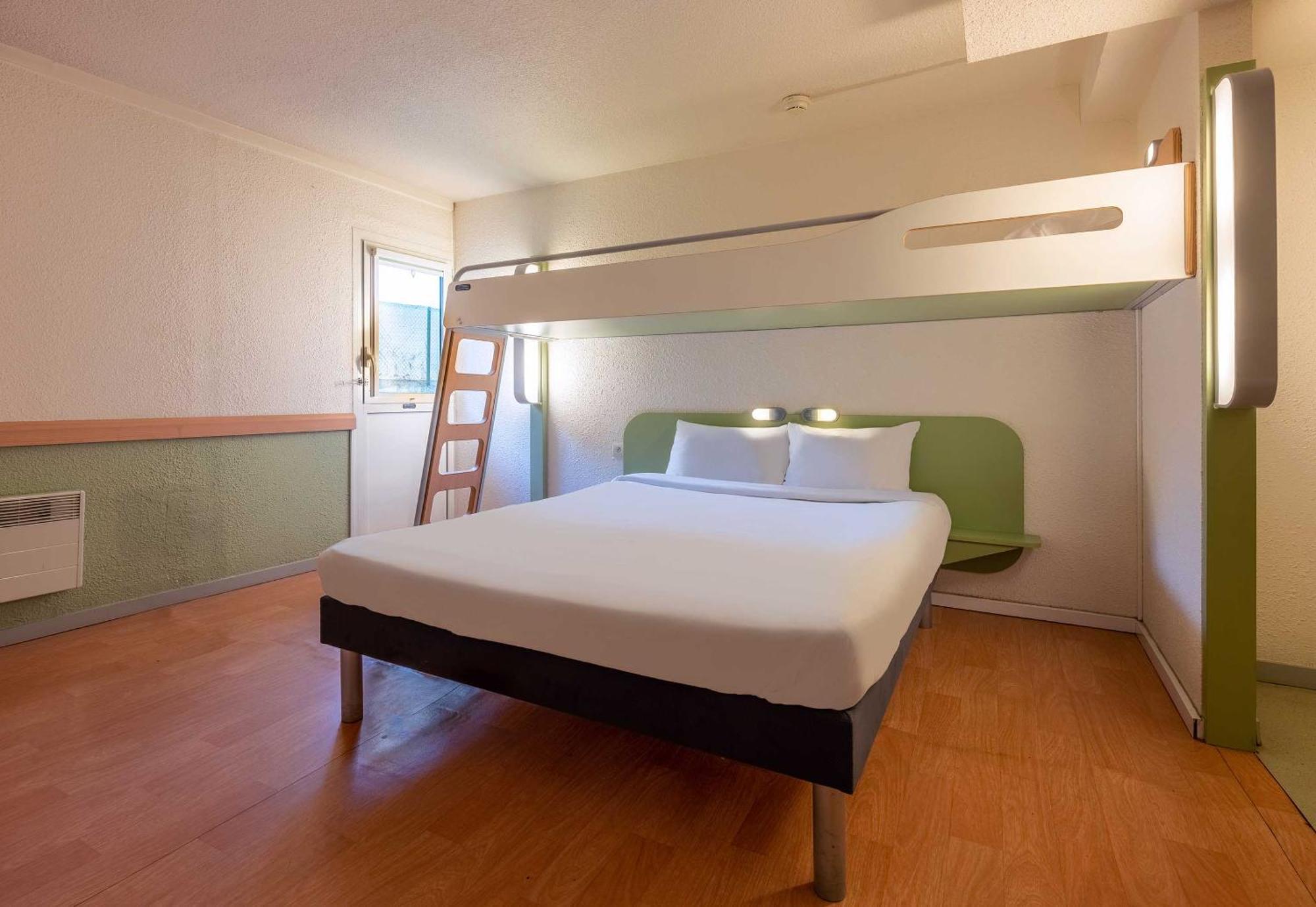 Hotel Ibis Budget Geneve 2*